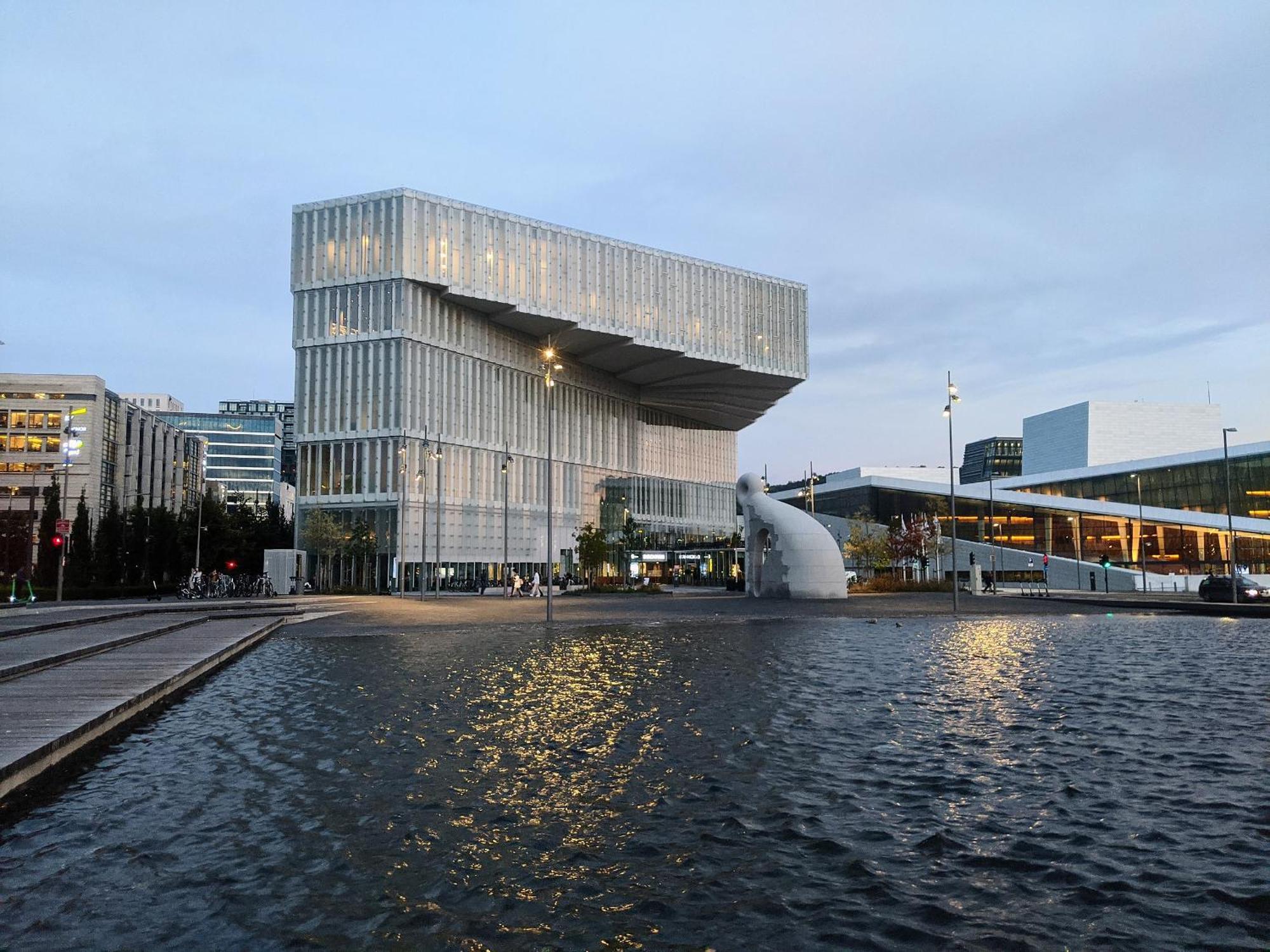 Spacious Modern 2Br Apartment At Central Oslo Barcode エクステリア 写真